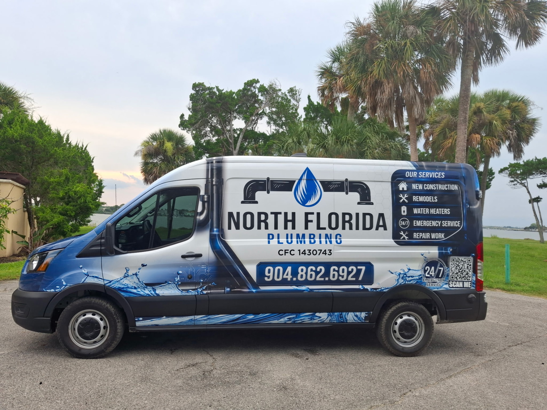 North Florida Plumbing service van parked in Jacksonville, Florida, ready for 24/7 emergency plumbing service